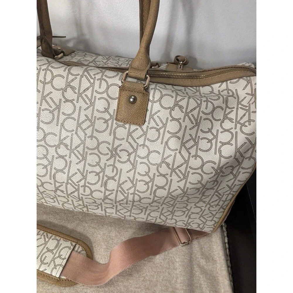 Calvin Klein Travel Weekender Duffle Bag All Over Logo Eggshell Beige Large 21”